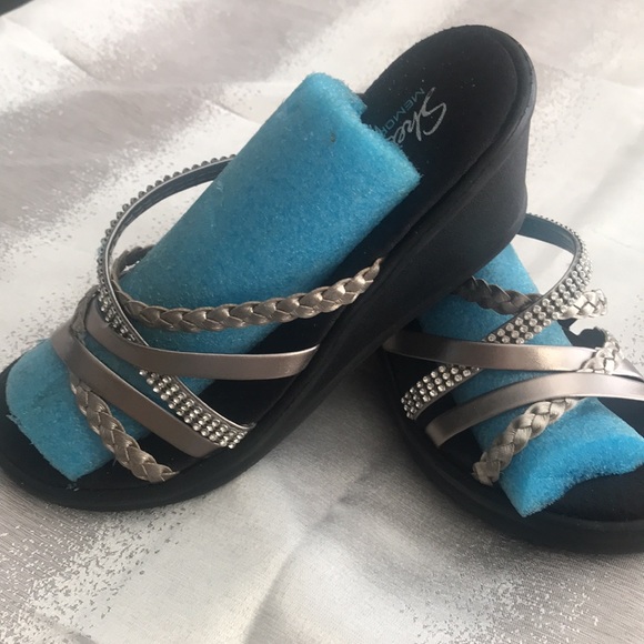 Sketchers with sparkles - Picture 2 of 9